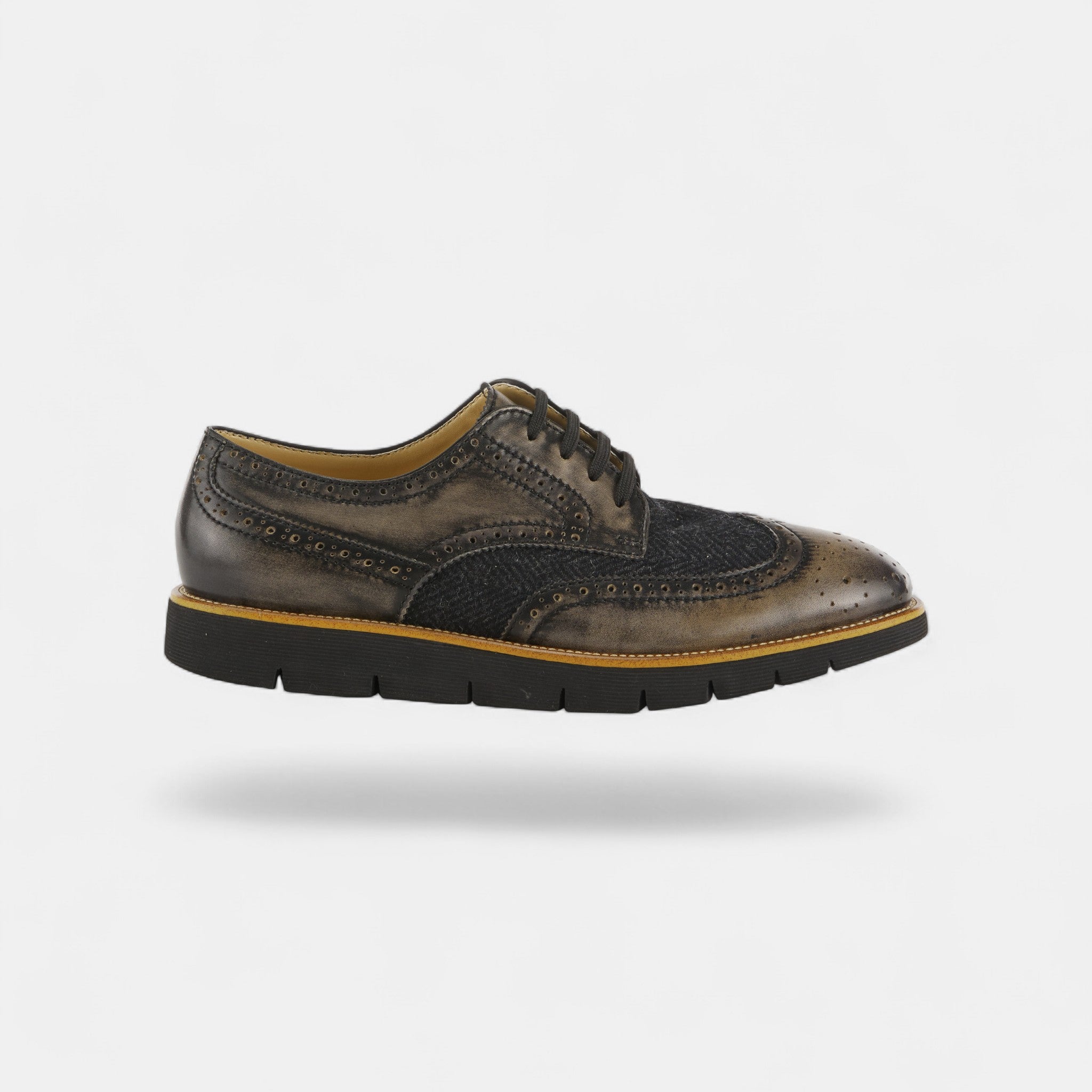 L'ARTISTE MEN BEAUFORT BLACK OXFORD SHOE