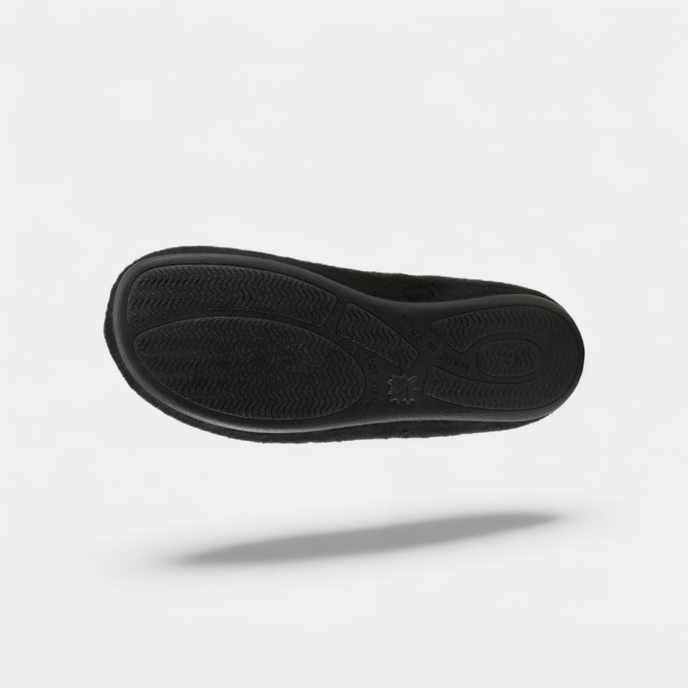 Spring Step Men Twiled Black Quilted Nylon Slip-On Slipper